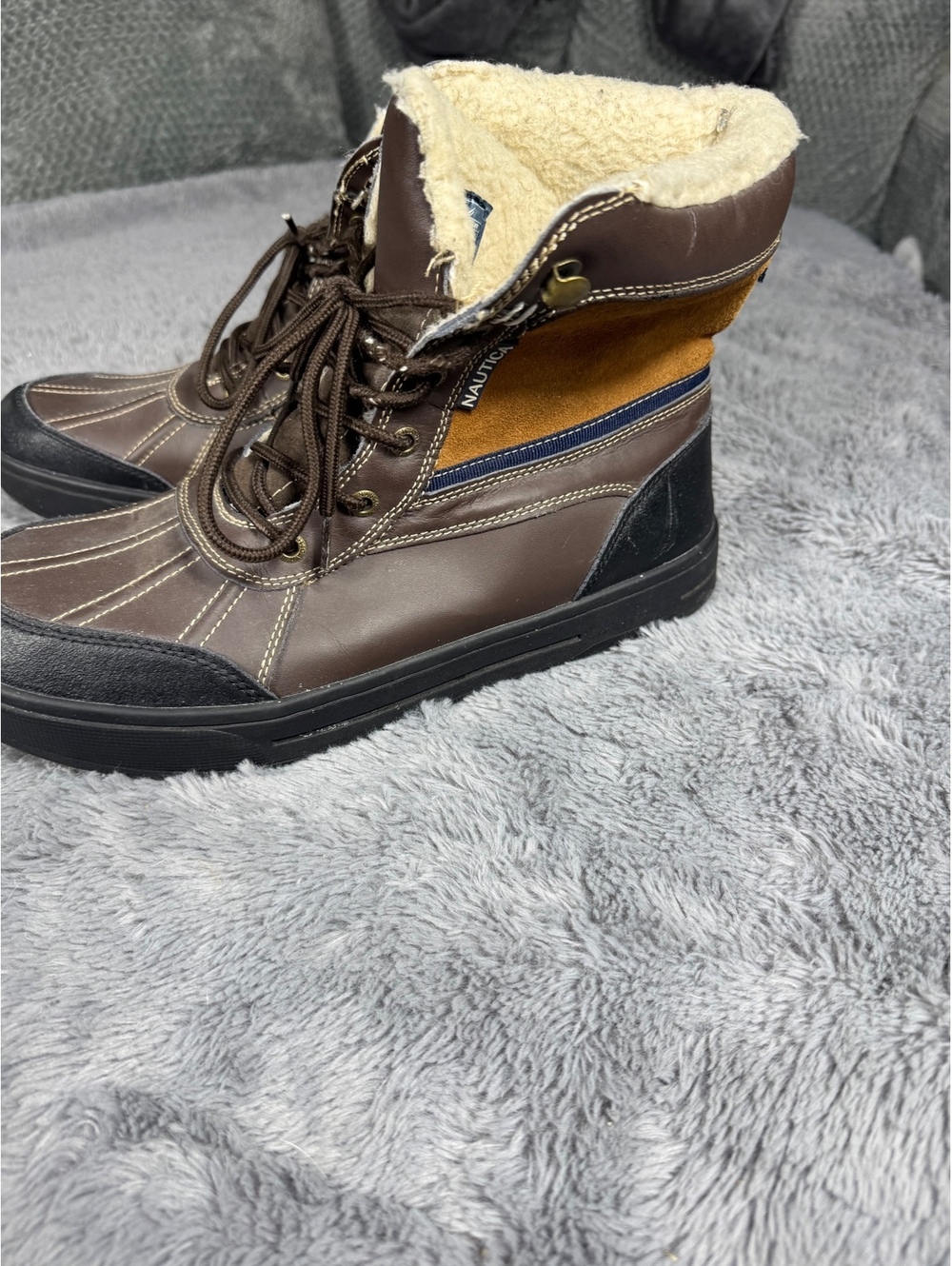 Nautica Men's Winter Leather and Faux Fur Lined Boots Size 11